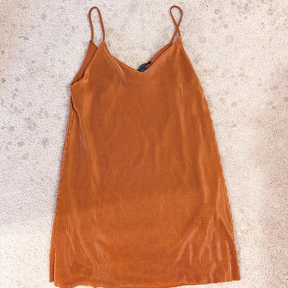 Forever 21 Pleated Mini Dress - Picture 3 of 5